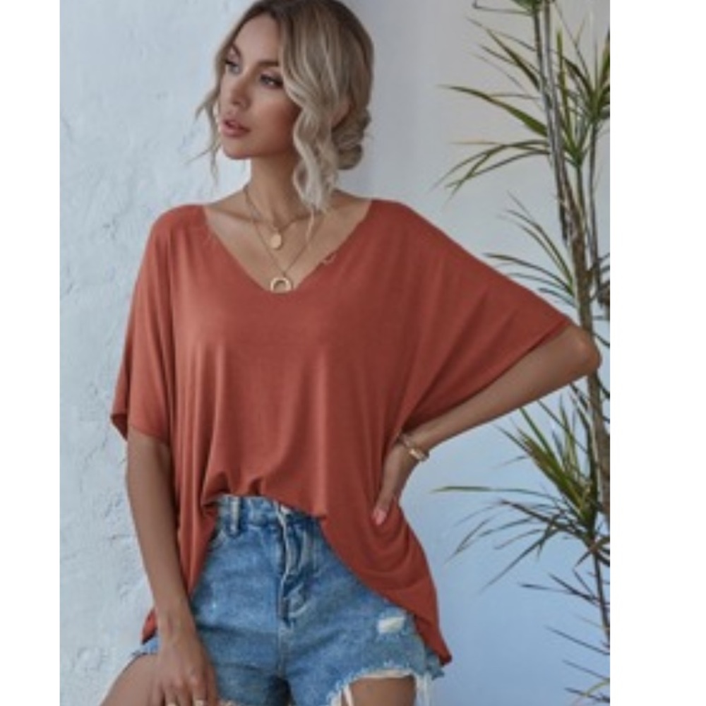 SHEIN LUUKSE Ruffle Neck Flounce Hem Tee
